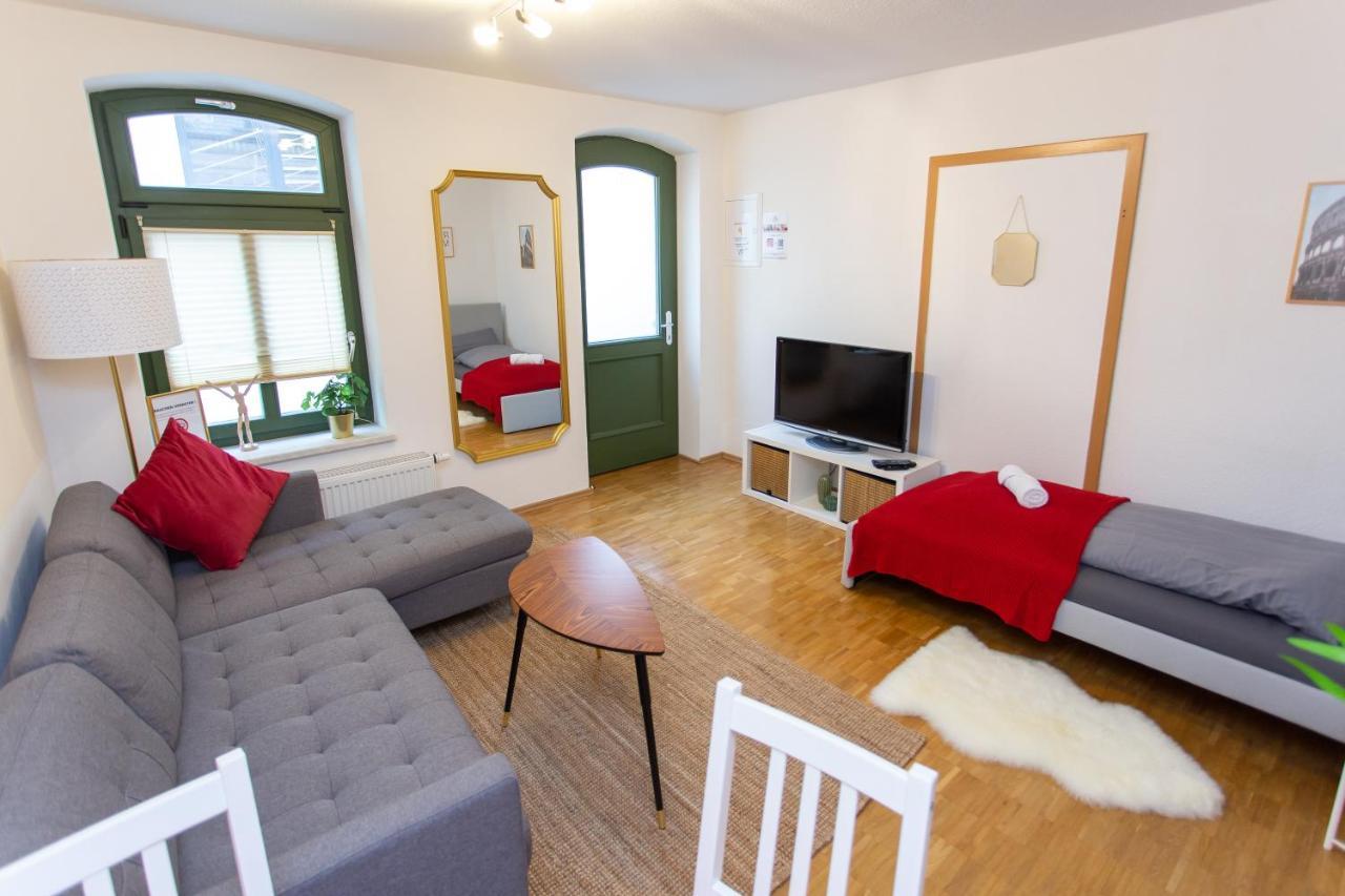 Fullhouse - Halle - R6 Apartments - Smarttv - Nespresso Kültér fotó