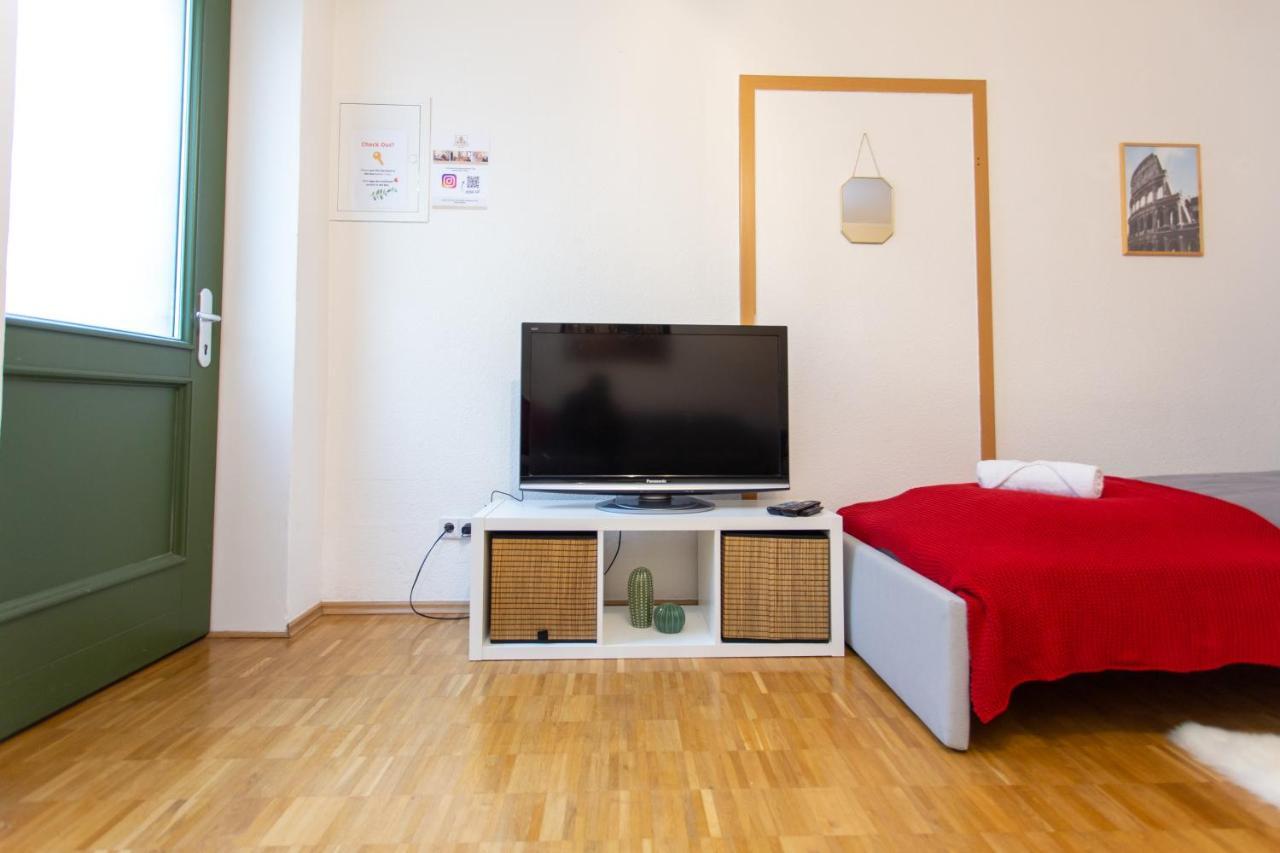 Fullhouse - Halle - R6 Apartments - Smarttv - Nespresso Kültér fotó