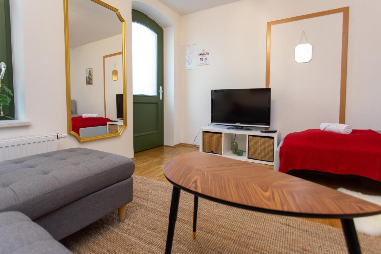 Fullhouse - Halle - R6 Apartments - Smarttv - Nespresso Kültér fotó