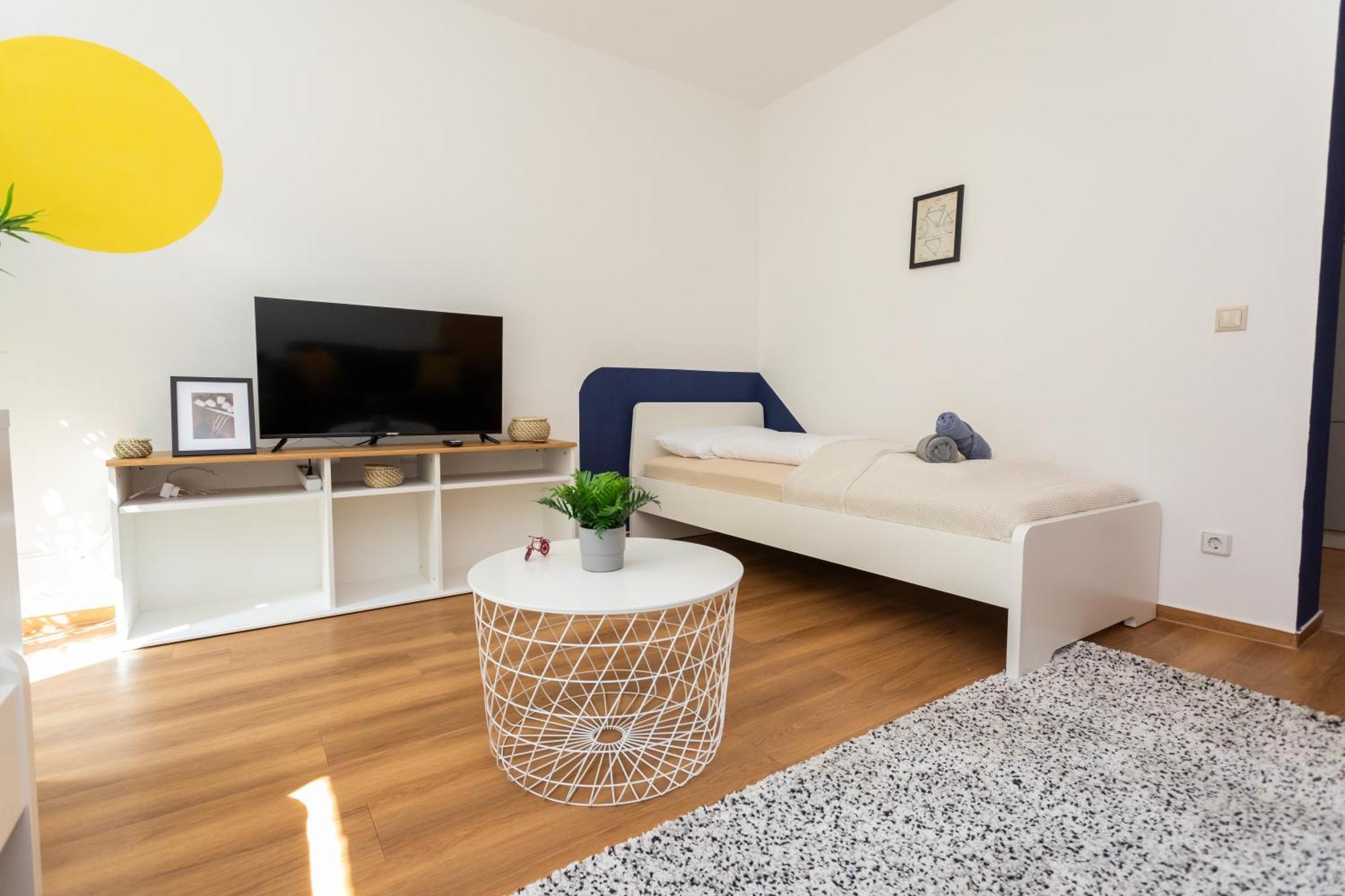 Fullhouse - Halle - R6 Apartments - Smarttv - Nespresso Kültér fotó